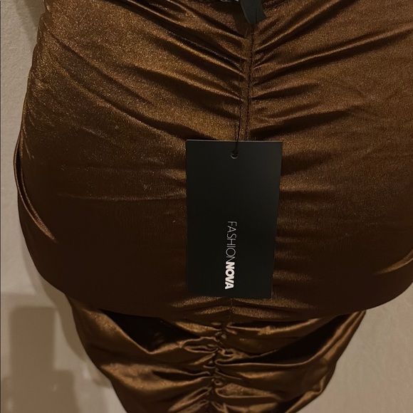 Elegant Brown Satin Dress - Picture 3 of 10